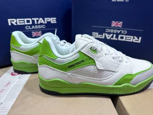 Redtape short neck Sneakers - Image 3